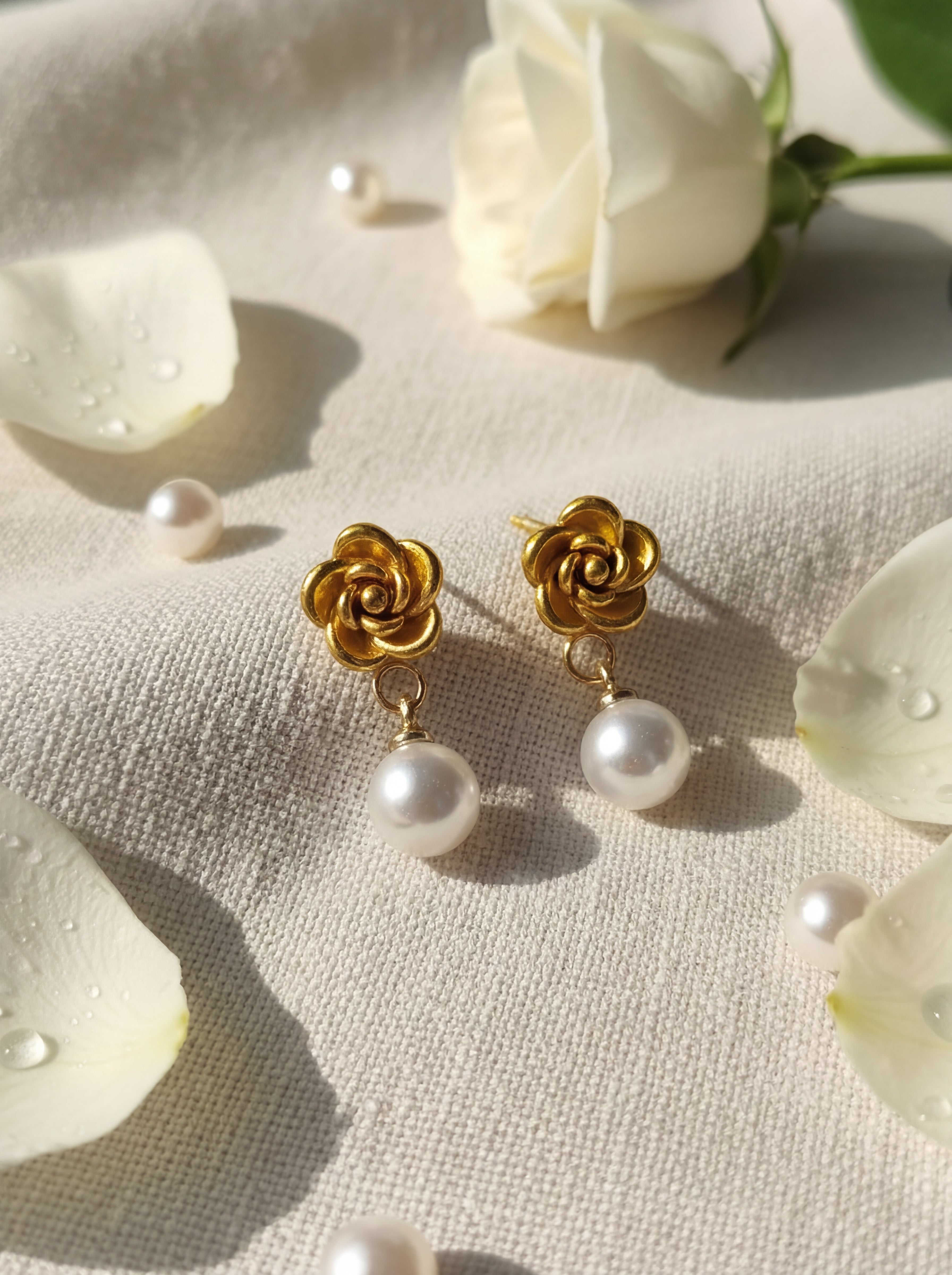 18K Gold Plated Rose Flower Pearl Earrings - Simple Style
