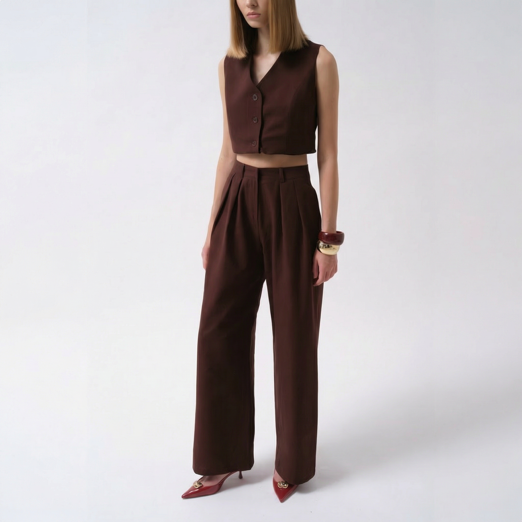 Elegante, braune Plissee-Palazzohose mitweitem Bein