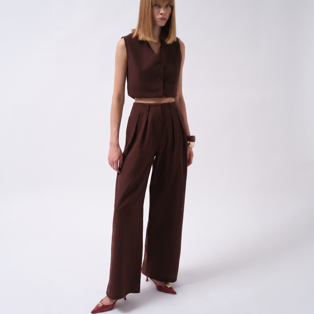 Elegante, braune Plissee-Palazzohose mitweitem Bein
