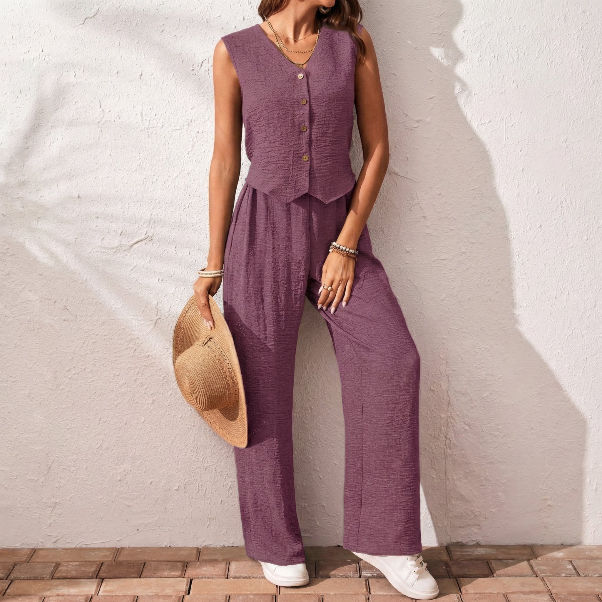 Elegantes Boho-Set aus Weste und Schlaghose in Lila