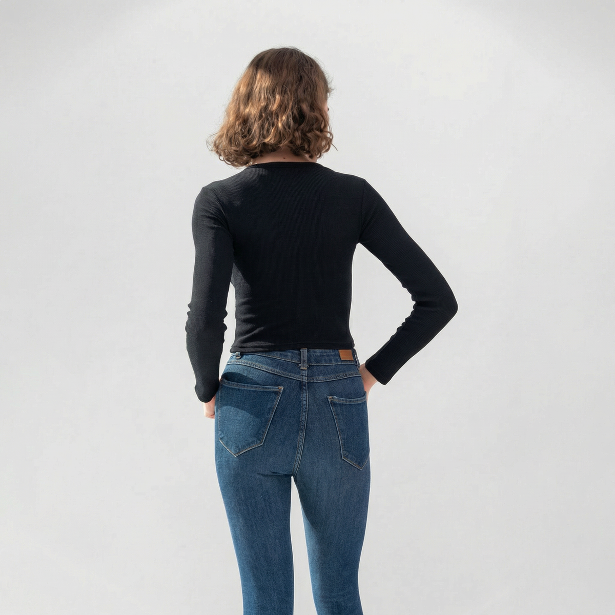 Black Ribbed Long Sleeve Cropped T-Shirt