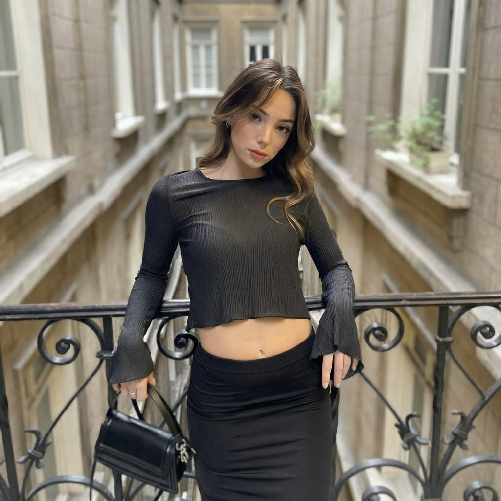 Elegant Pleated Backless Crop Blouse with Flared Sleeves
