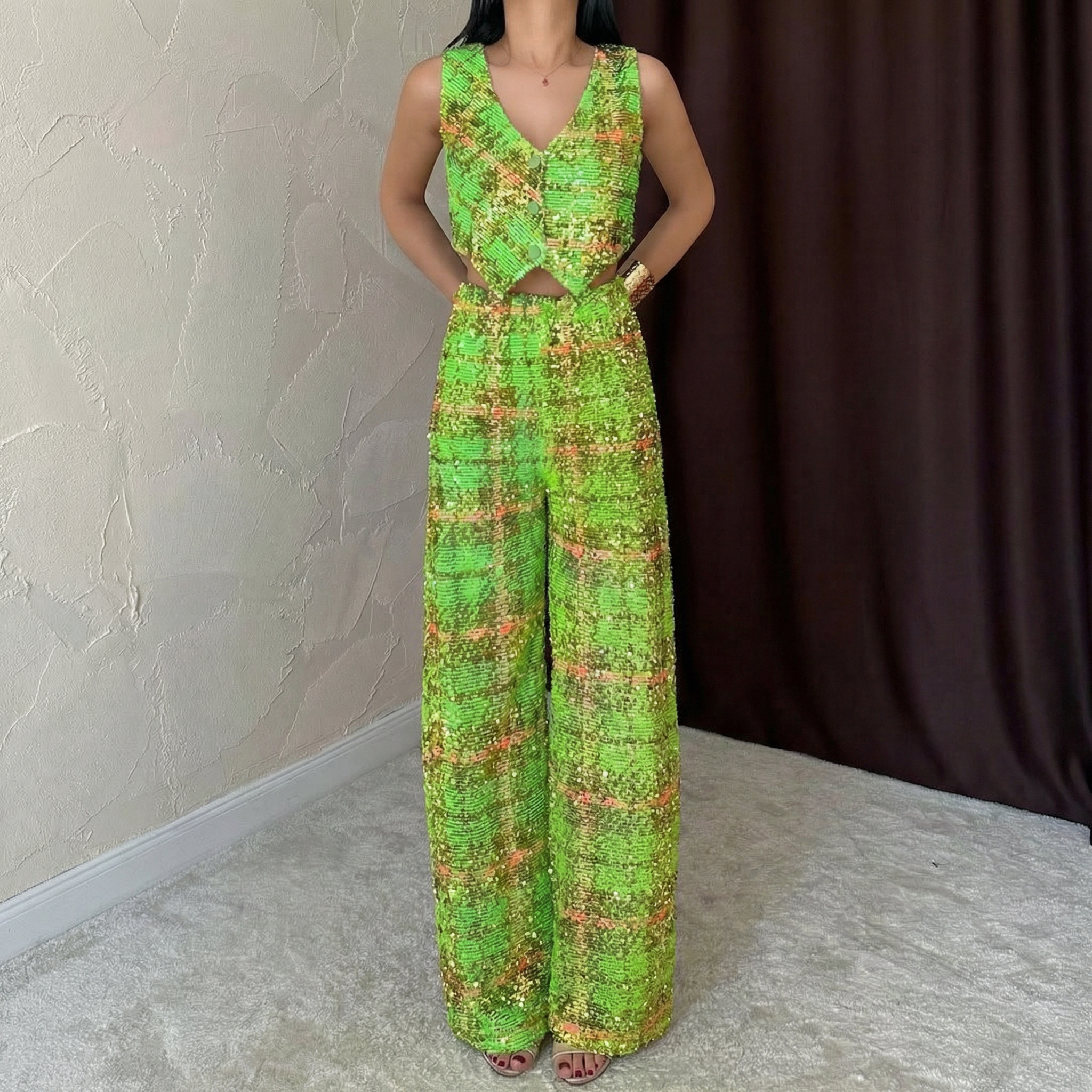 Grünes, paillettenbesetztes Tweed-Crop-Vest und Wide-Leg-Trousers Co-ord-Set