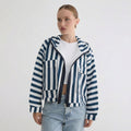 Blau-weiß gestreifte lässige Kapuzen-Windjacke