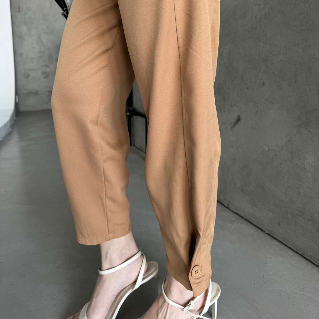 Tailored Button-Hem Tapered Trousers in Warm Camel
