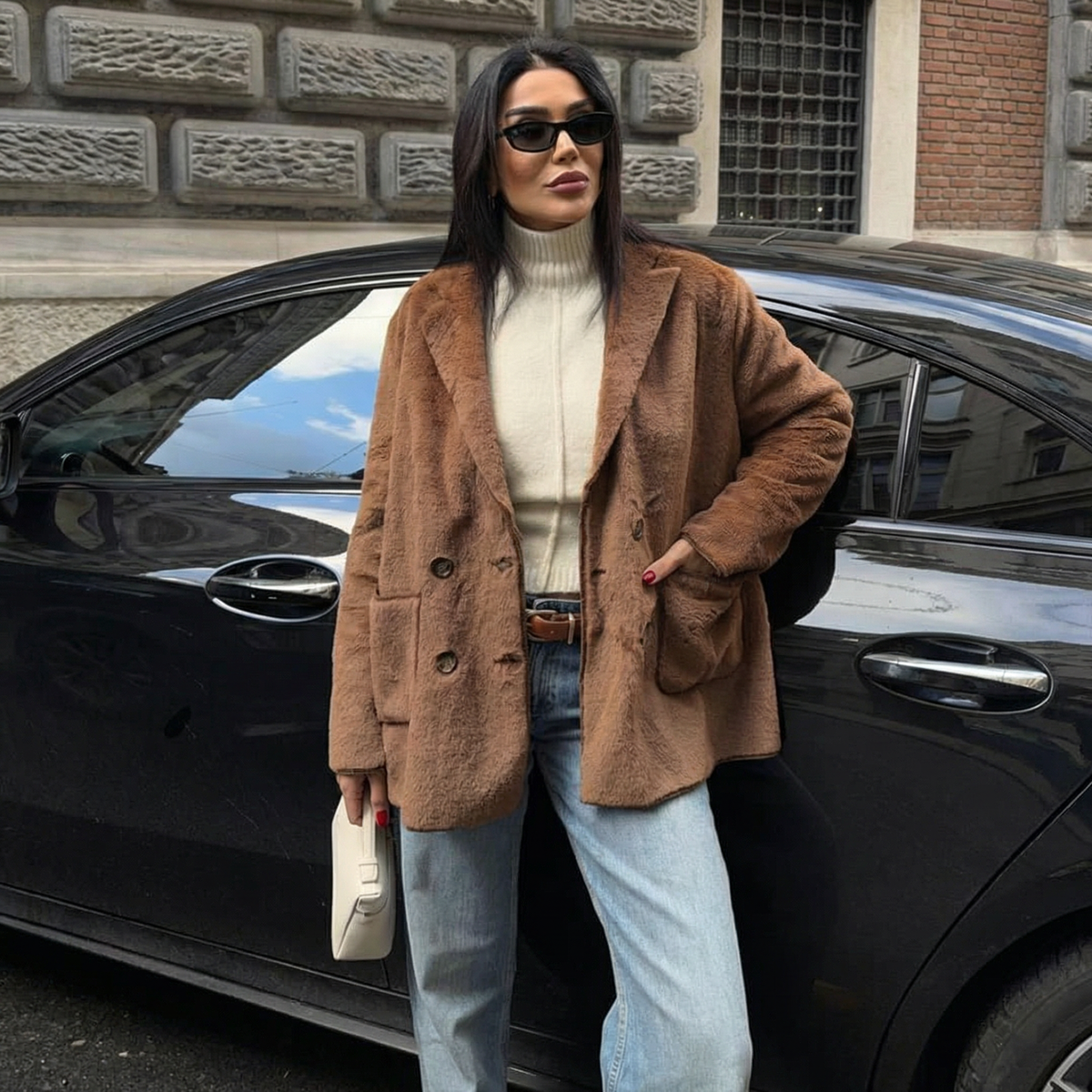 Flauschiger Teddy-Blazer in sattem Braun mit Reverskragen