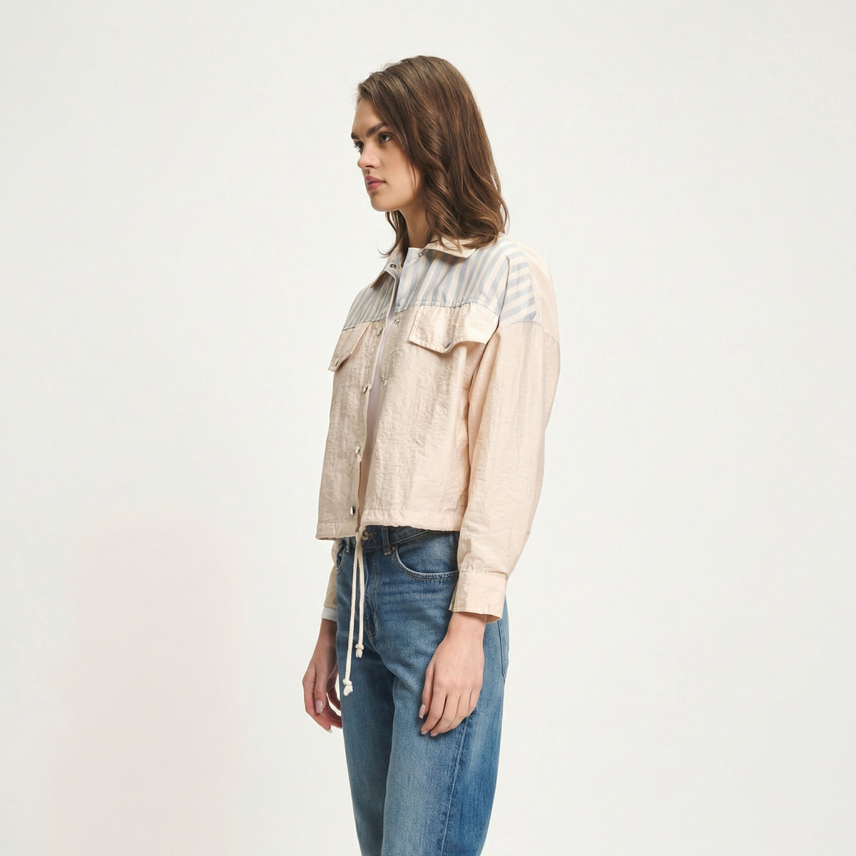 Oversized Cropped Shacket in Beige mit Streifenmuster