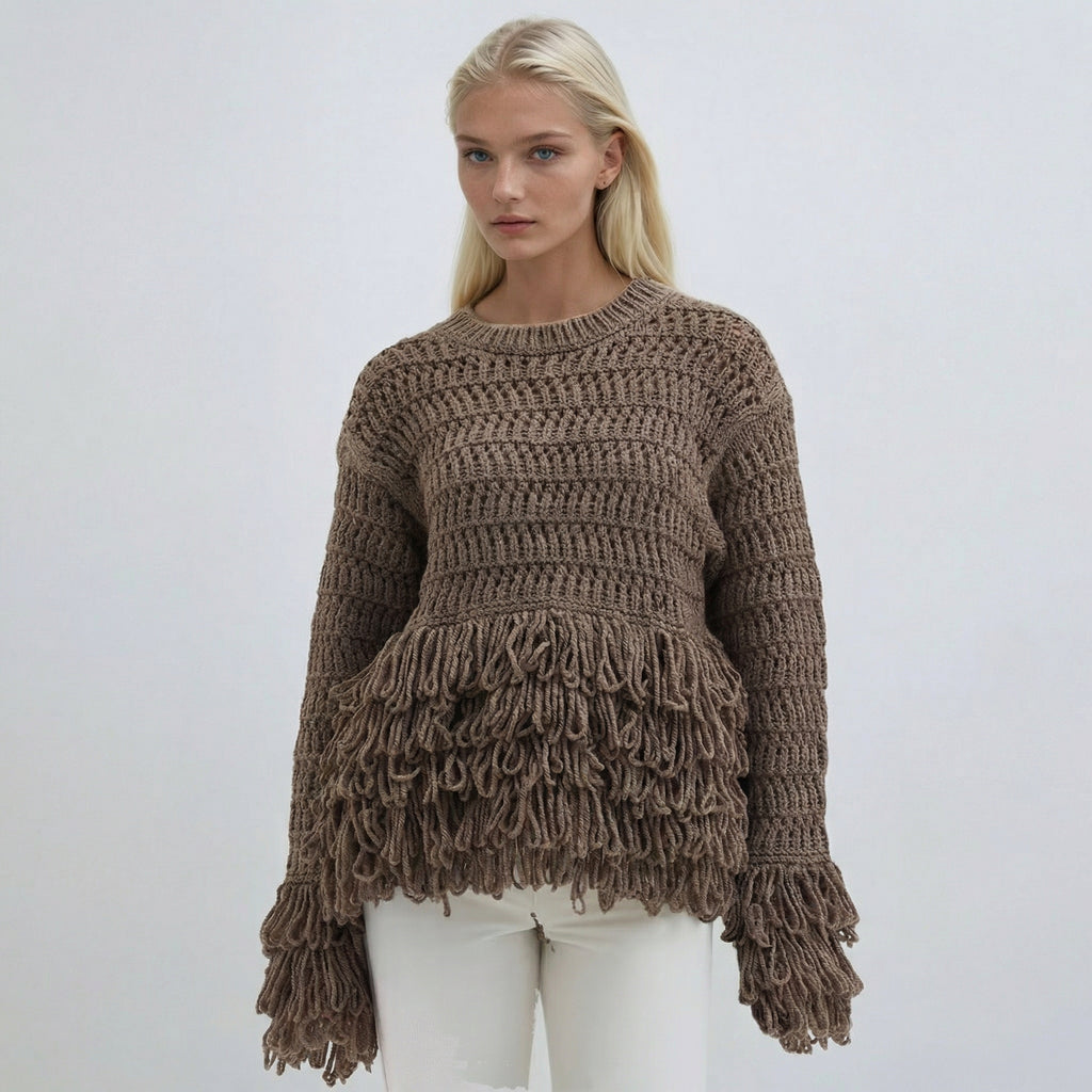 Großgeschnittener Häkel-Pullover mit Fransen-Details in Braun