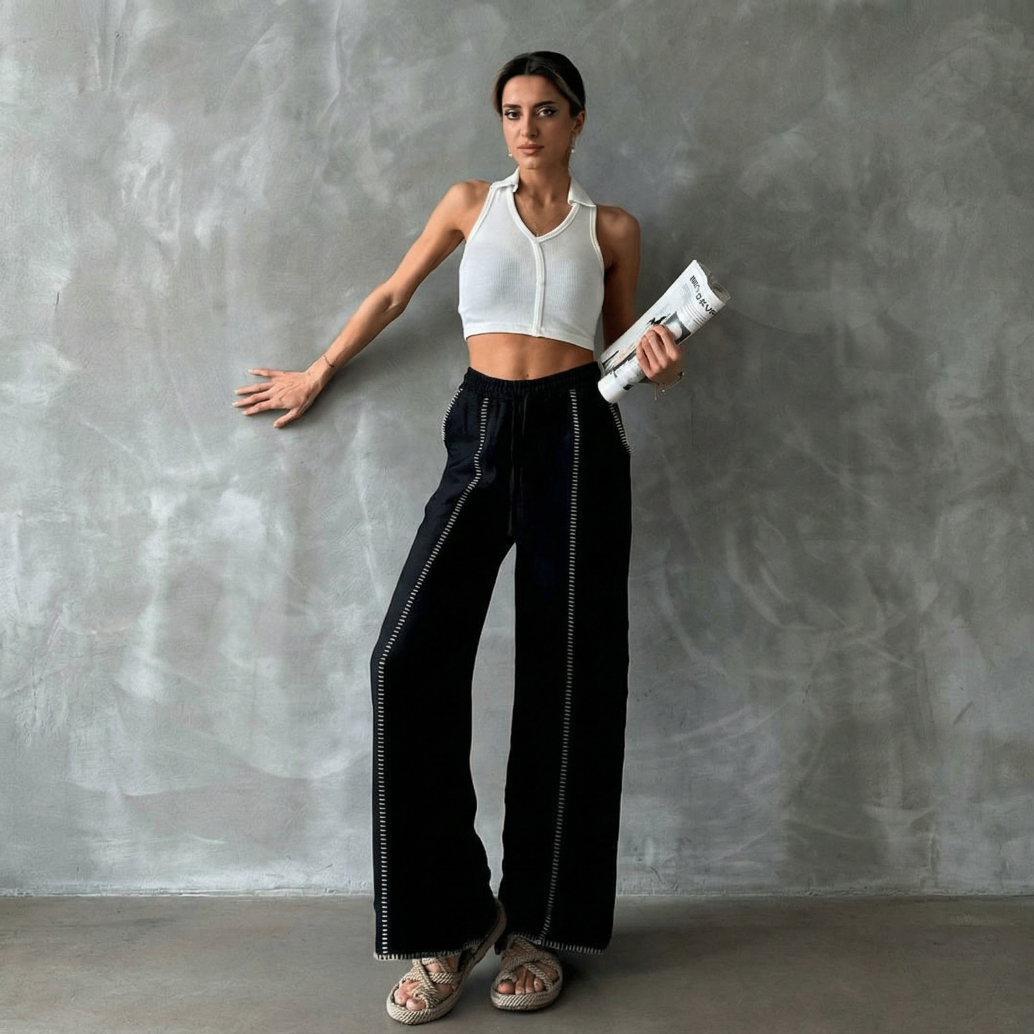 Schwarze Wide-Leg-Hose mit Kontrastnähten